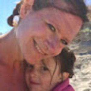 Meet your Posher, Donielle